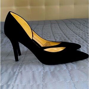 Jessica Simpson suede pumps